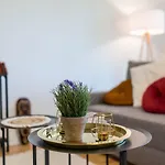 Apartment Helle 80m 3-zimmer Naehe Salzburg By Interhome