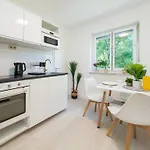 Helle 80m 3-zimmer Naehe Salzburg By Interhome Freilassing